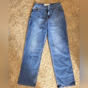 Woman's Hollister Jeans